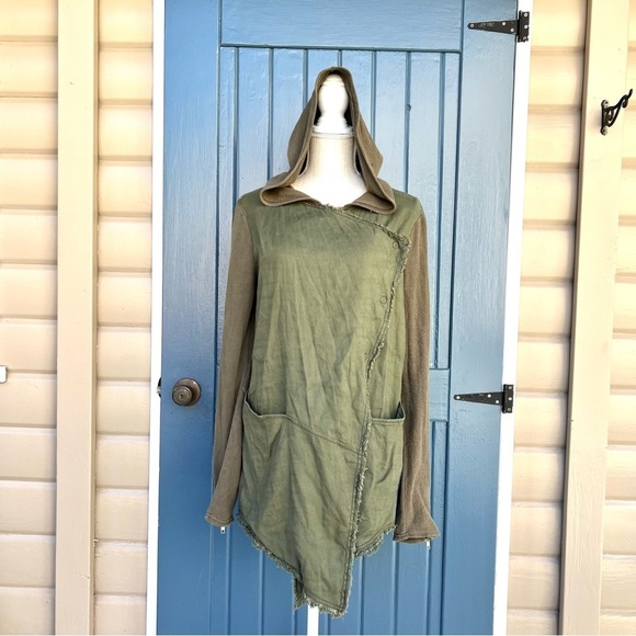 Free People Over Size Asymmetrical Olive Green Snap Hoodie Women Size Sm… - Picture 3 of 10